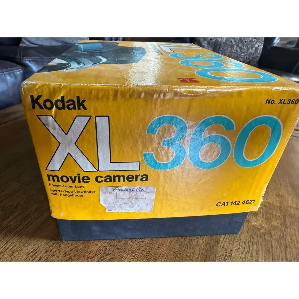 Vintage Kodak XL360 Super 8 Movie Camera Box Manual Ektar Zoom Untested